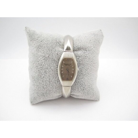 Women Kenneth Cole New York  Quartz WR Analog 19mm Dial Causal Watch (G422) - Picture 5 of 10